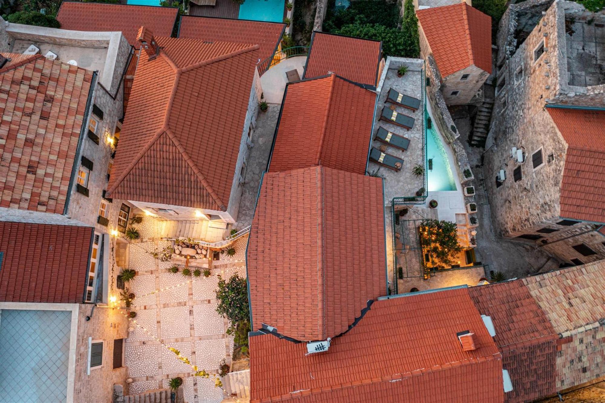 Dvor Pitve Villas Йелса Екстериор снимка